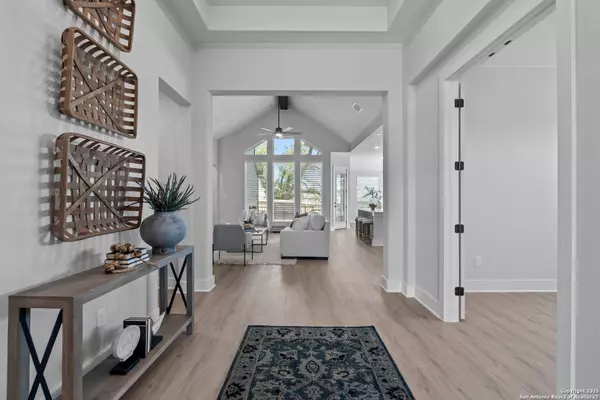 Castroville, TX 78009,130 Highland Park