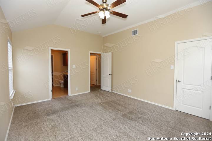 San Antonio, TX 78240-4019,5518 Justin Cove