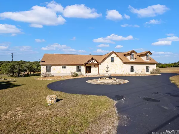 Boerne, TX 78006,102 OAK VALLEY DR