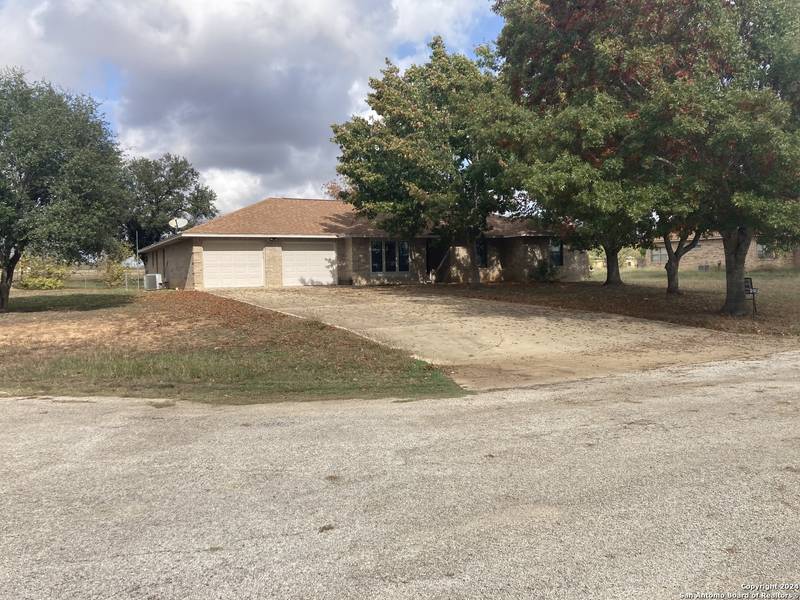 14033 WILLOW LANE, Lytle, TX 78052
