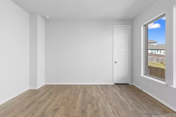 San Antonio, TX 78245,2621 White Willow