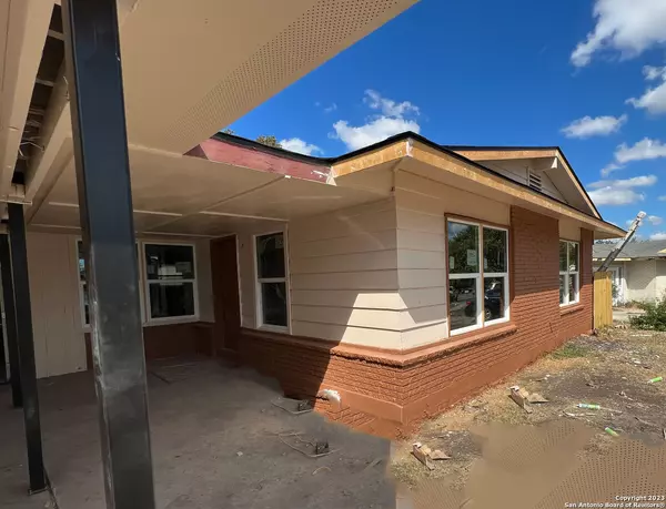San Antonio, TX 78227-3520,2403 WESTWARD DR UNIT B