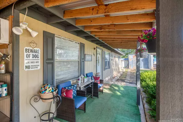Medina, TX 78055-3768,143 & 147 LINNEY DR