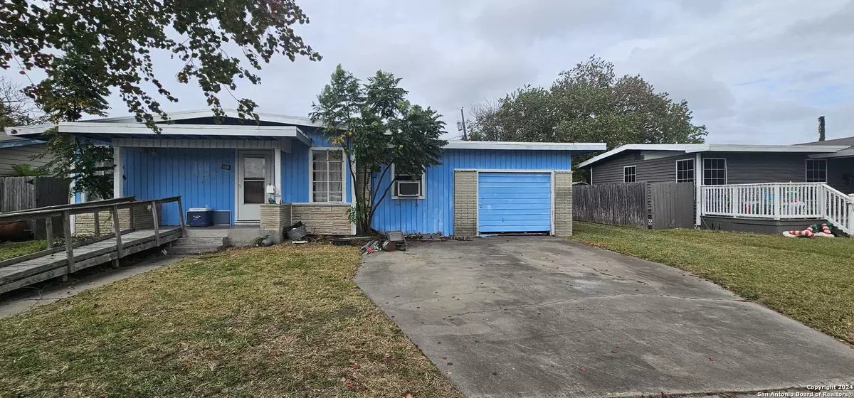 Corpus Christi, TX 78411,4713 Alice St