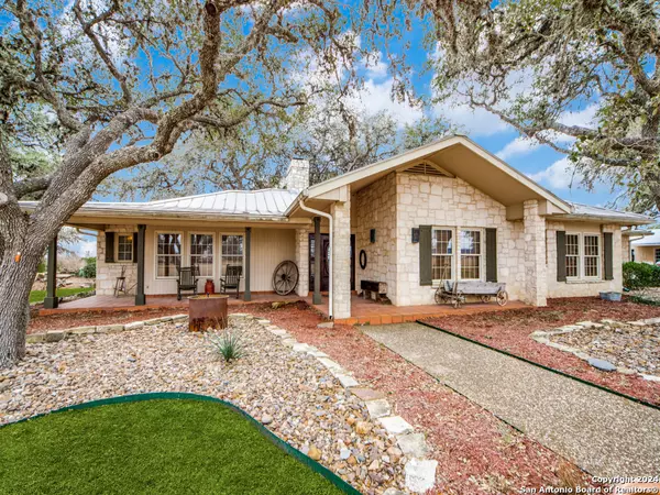 Boerne, TX 78015,6 Old Fredericksburg Rd