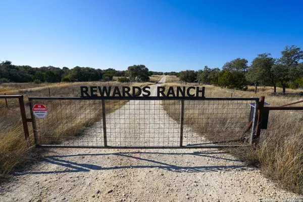 Rocksprings, TX 78880,0 Rewards Ranch, LOT 9, AC 61.57