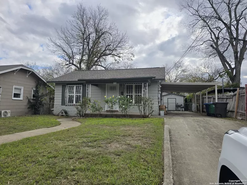 1710 Center, San Antonio, TX 78202