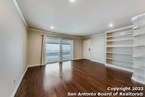 San Antonio, TX 78209-2567,100 LORENZ RD UNIT 404