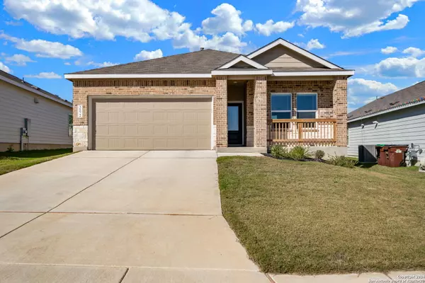 3572 axis hill, New Braunfels, TX 78132