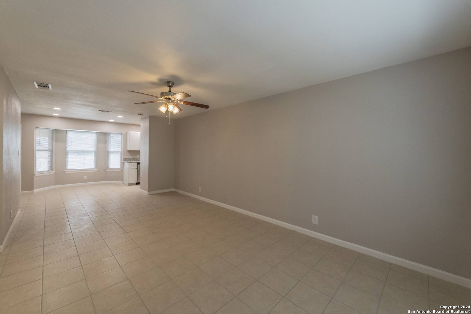 San Antonio, TX 78245-1906,9626 BOONSBORO DR