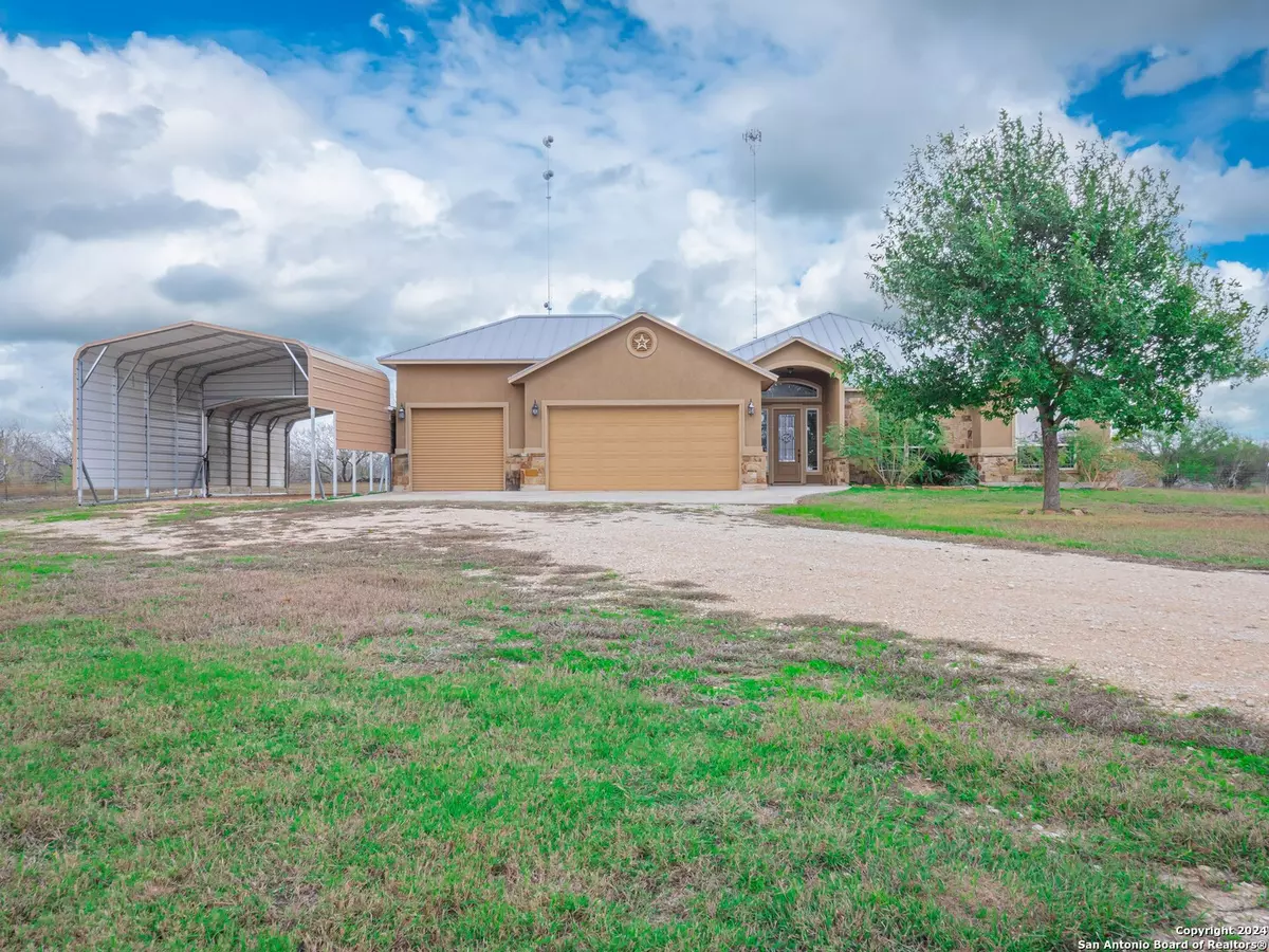 Seguin, TX 78155,2455 FM 465