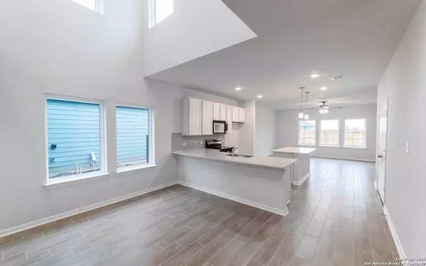 Seguin, TX 78155,1205 Agnus Grove