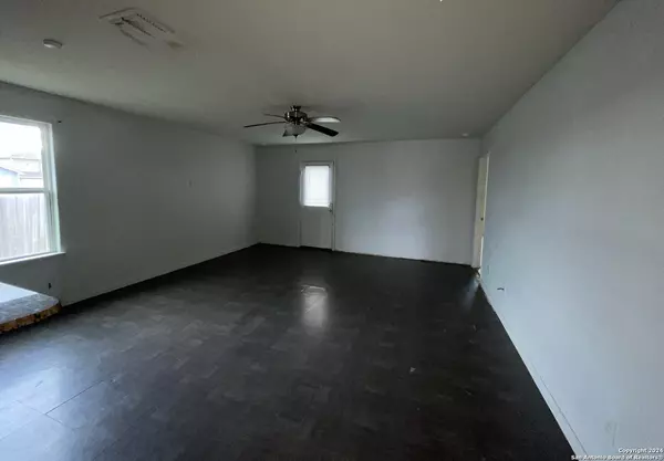 San Antonio, TX 78222-1524,6226 LAKEFRONT ST