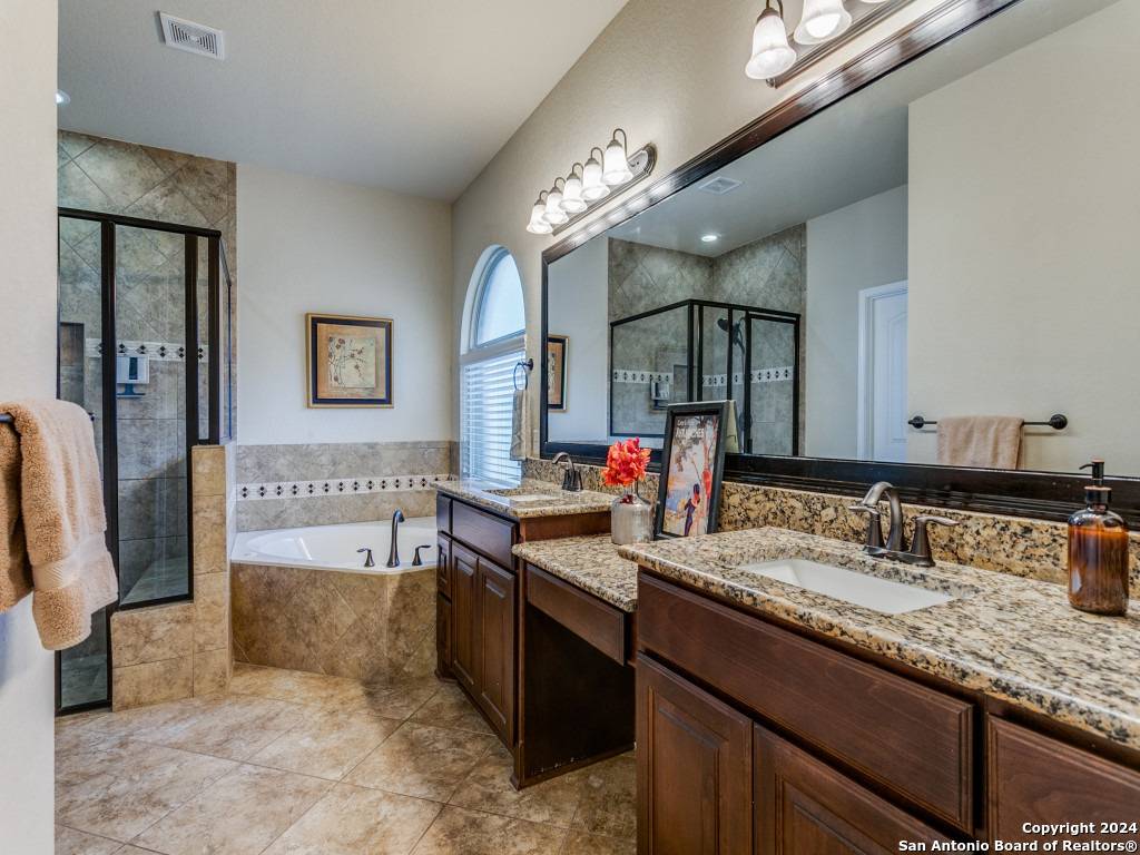 San Antonio, TX 78260-2618,24727 Chianti Way