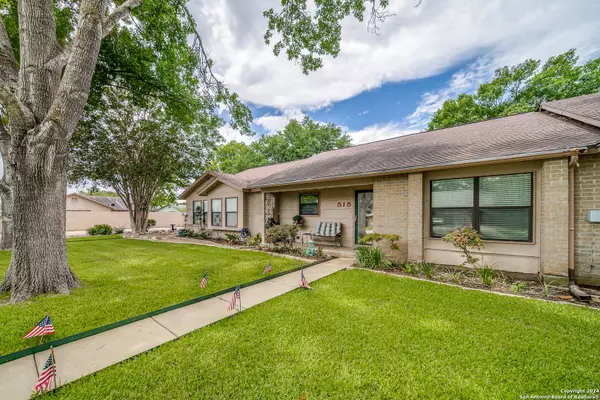 New Braunfels, TX 78130-3664,515 FROSTWOOD