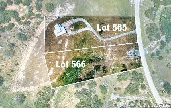 3504 PALOMINO SPGS, Bandera, TX 78003