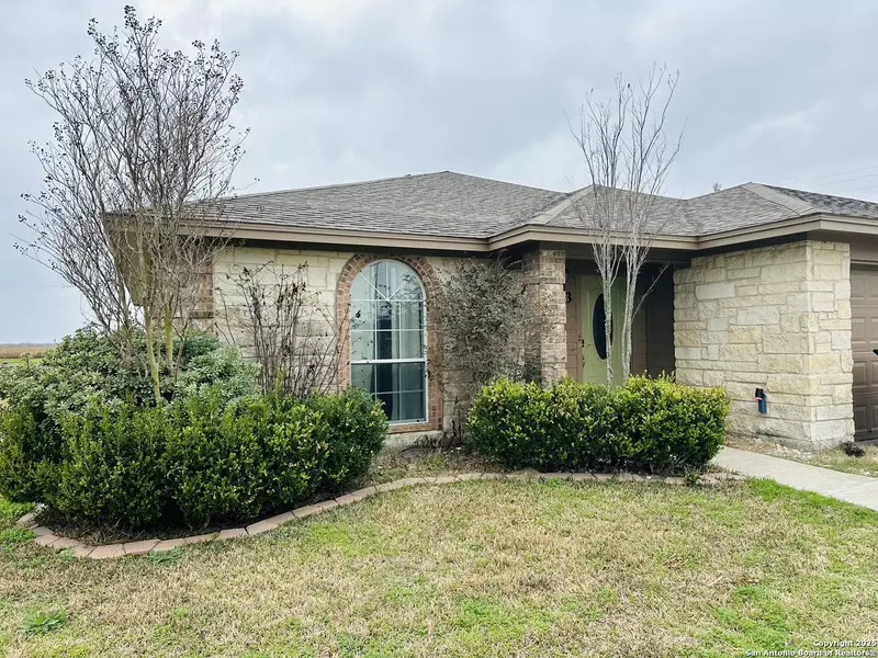 103 Deer Trot, Victoria, TX 77905