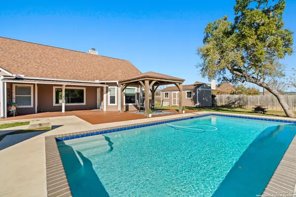 Bandera, TX 78003,1536 Kings Ranch Rd