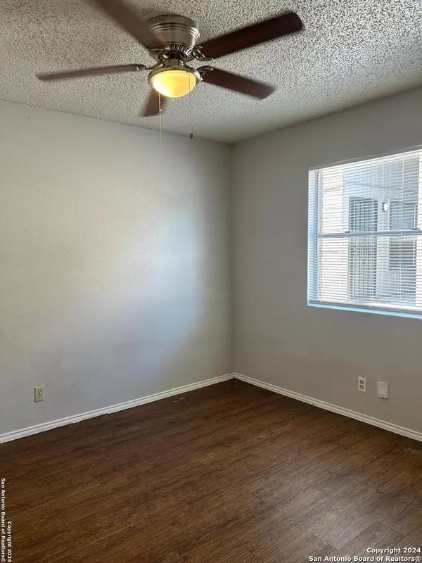 San Antonio, TX 78244-1427,5609 LOCHMOOR UNIT #1