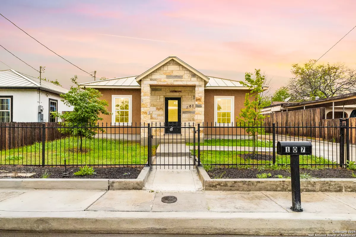 San Antonio, TX 78228,107 ALICIA AVENUE