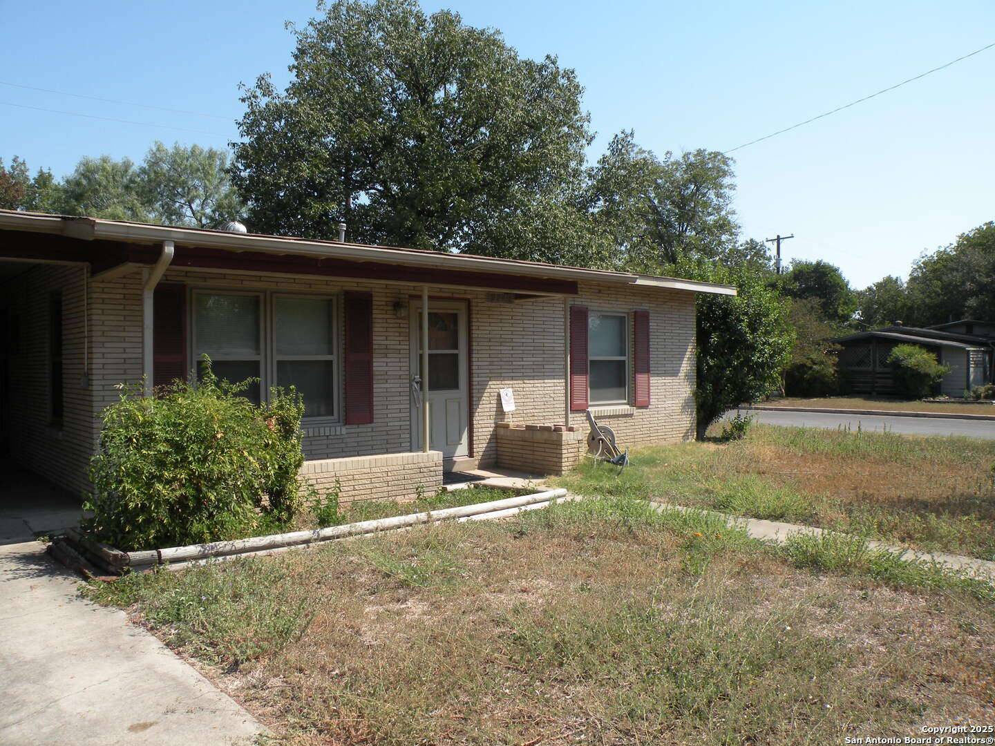 San Antonio, TX 78217-5704,219 HAVERFORD DR