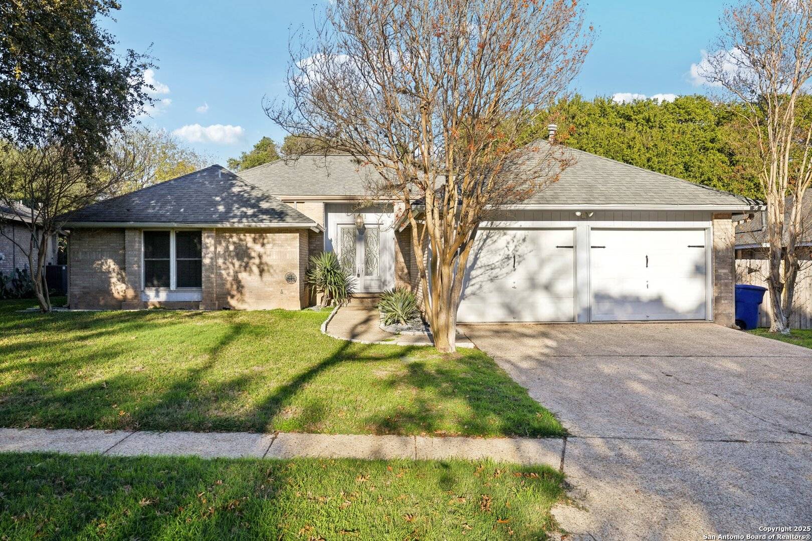 1411 VISTA DEL MONTE, San Antonio, TX 78216-2237