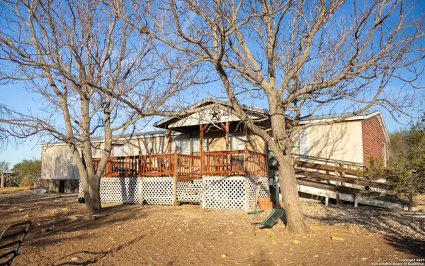 C202 LOT 25 E Peggy Pave H90w, Uvalde, TX 78801