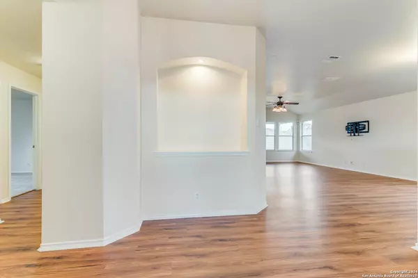 San Antonio, TX 78244-1341,4702 GRANITE SHLS