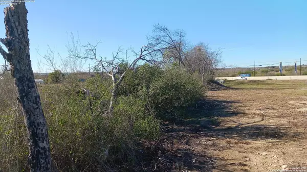 Converse, TX 78109-3042,12220 INTERSTATE 10