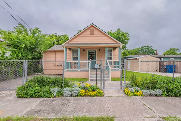 108 GROVETON ST, San Antonio, TX 78210