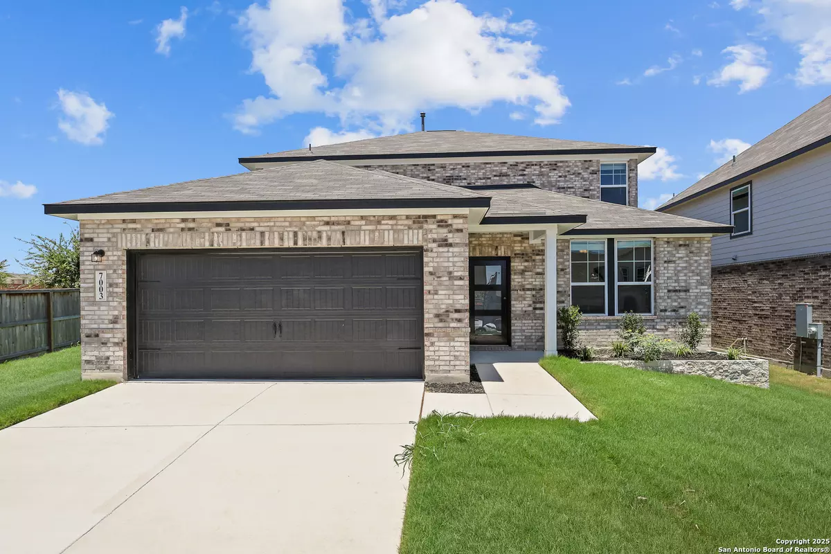 San Antonio, TX 78233,7003 Comanche Cave