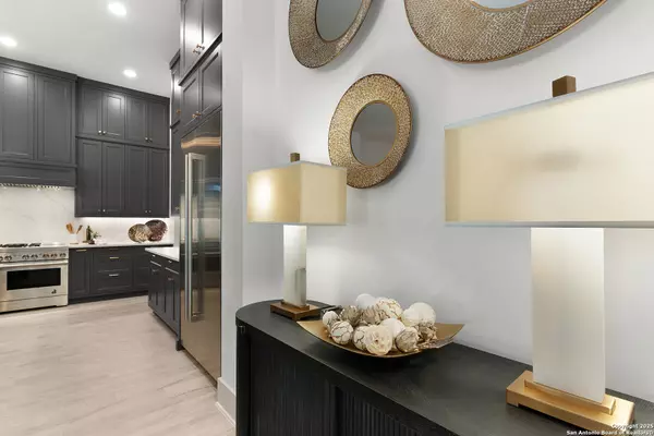 Bulverde, TX 78163,995 BELLE OAKS BLVD