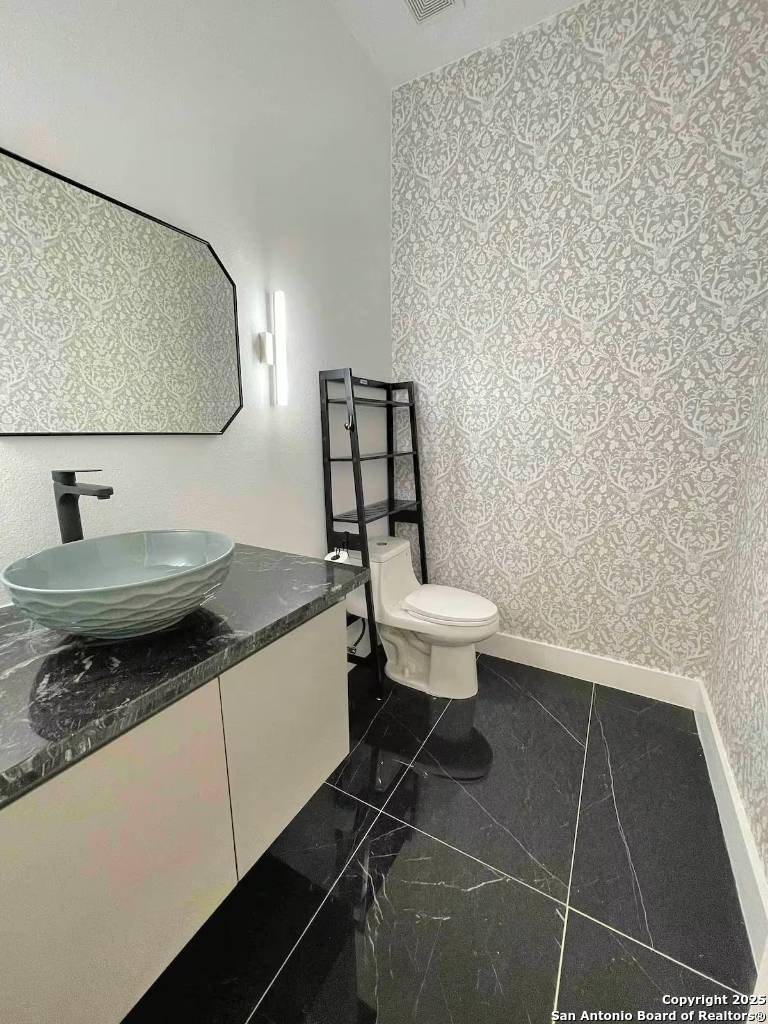 San Antonio, TX 78203-1659,711 Olive St UNIT 101