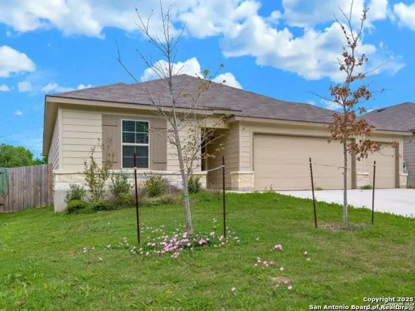 New Braunfels, TX 78130,1978 RESERVE WAY