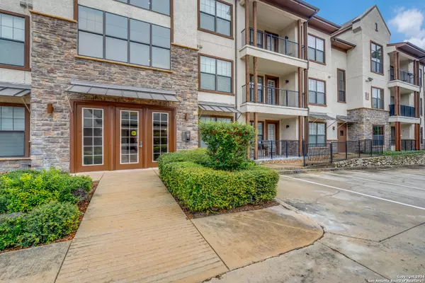 San Antonio, TX 78229,7342 oak manor UNIT 7310