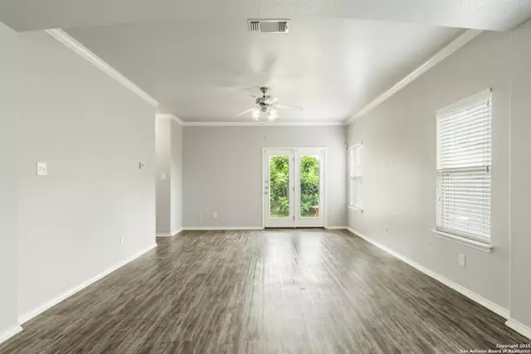 San Antonio, TX 78245-1667,9319 LONGMIRE TRACE