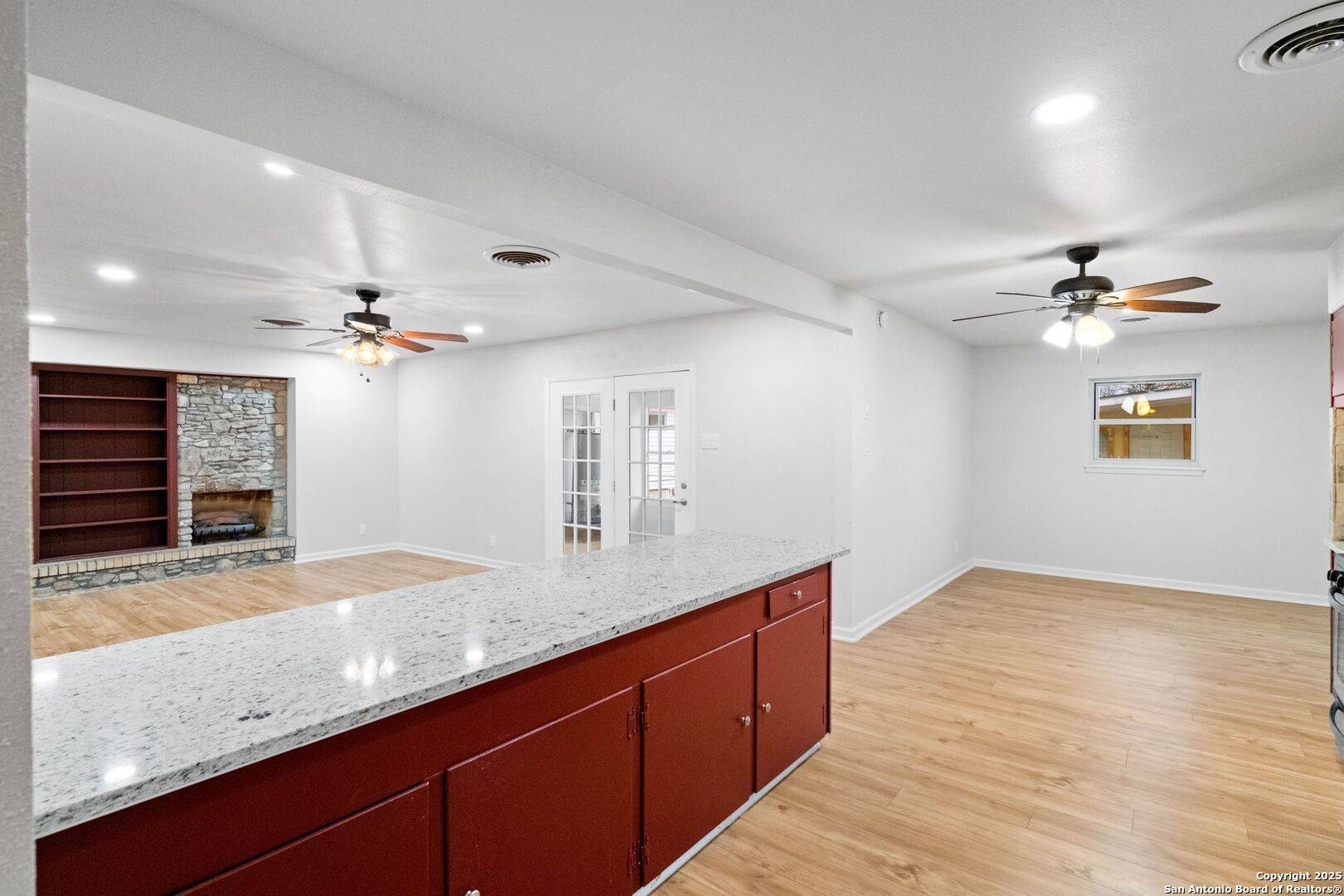 San Antonio, TX 78226-1347,1139 THOMPSON PL