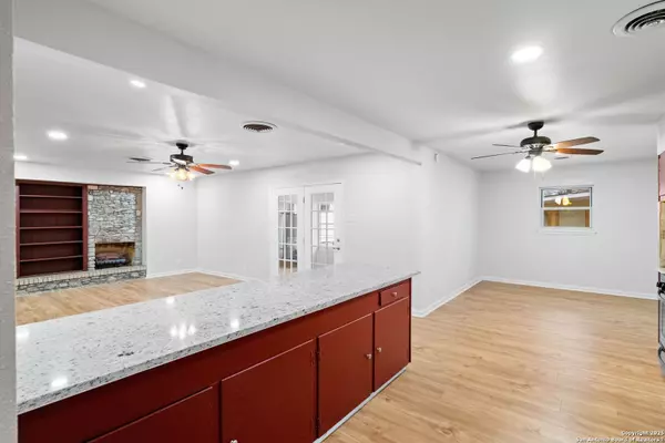 San Antonio, TX 78226-1347,1139 THOMPSON PL
