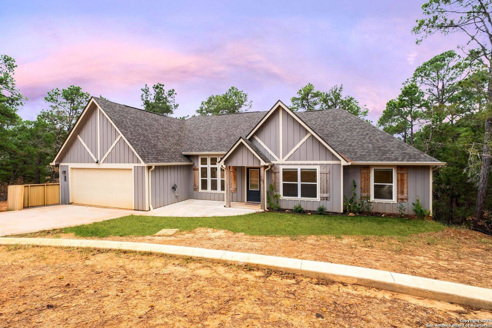 Bastrop, TX 78602,113 Post Oak Ct