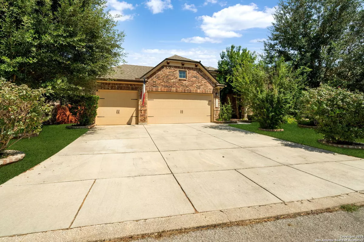 Boerne, TX 78006,29010 Bettina