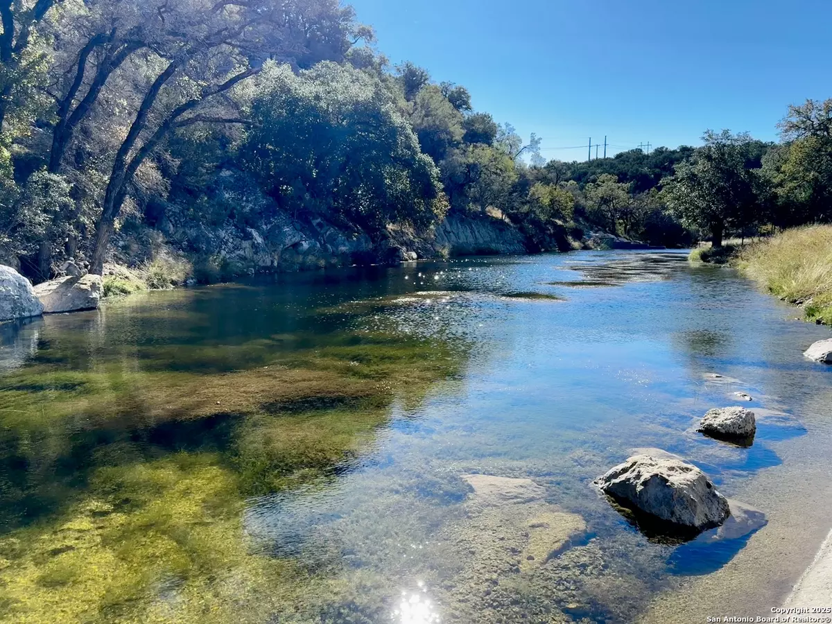 Junction, TX 76849,3111 KC 270