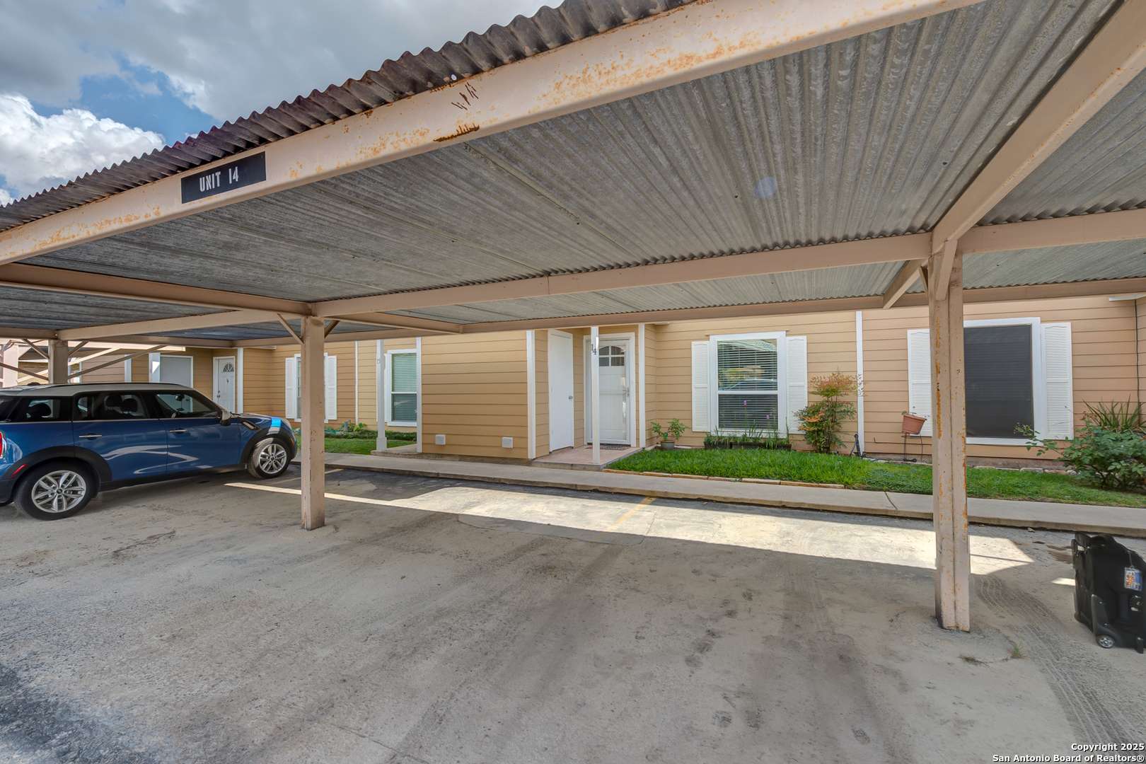 San Antonio, TX 78229-4550,7322 OAK MANOR DR UNIT 14