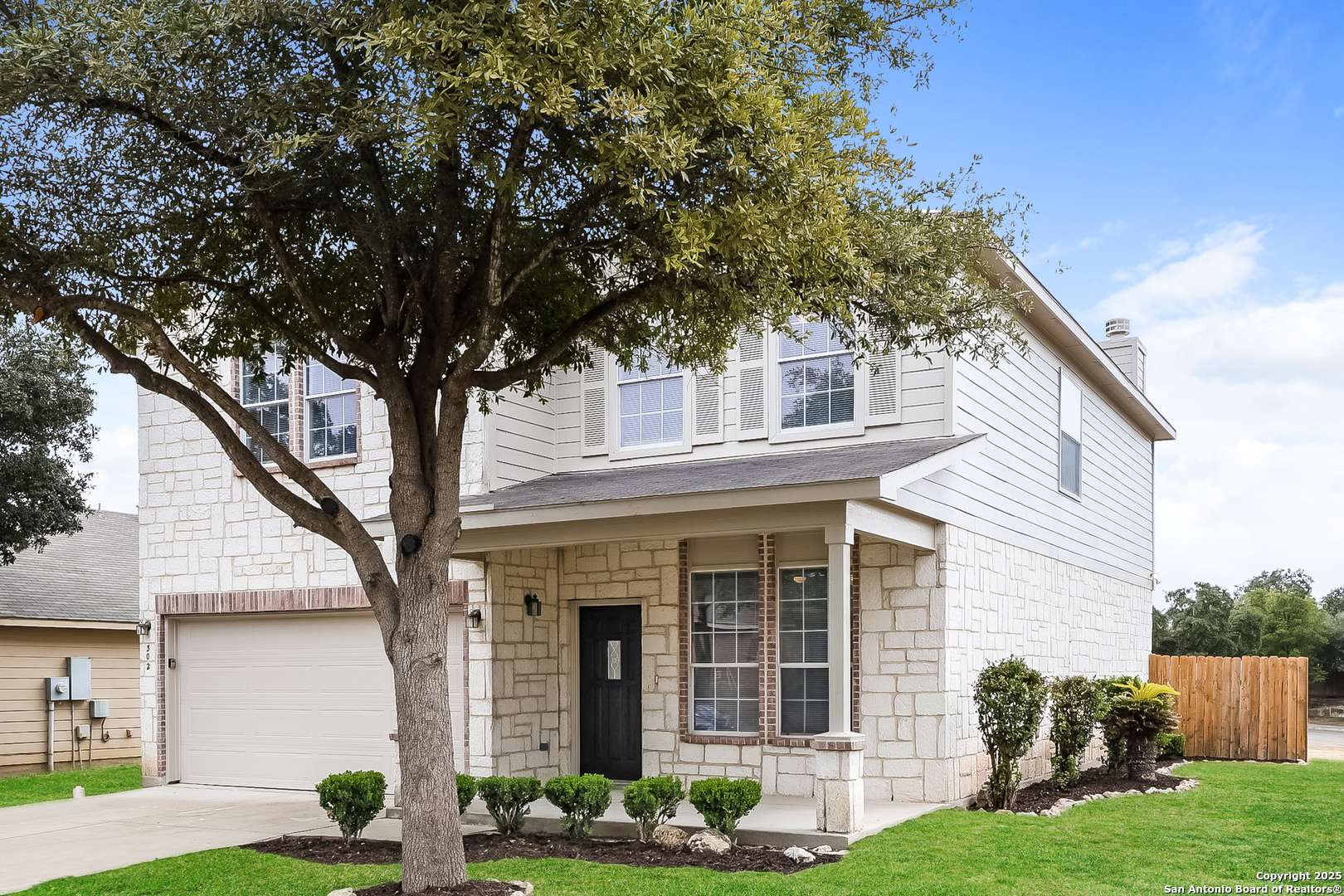 San Antonio, TX 78253-5581,302 FONTANA ALBERO