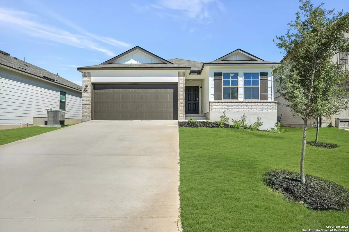 San Antonio, TX 78245,15411 Jake Crossing
