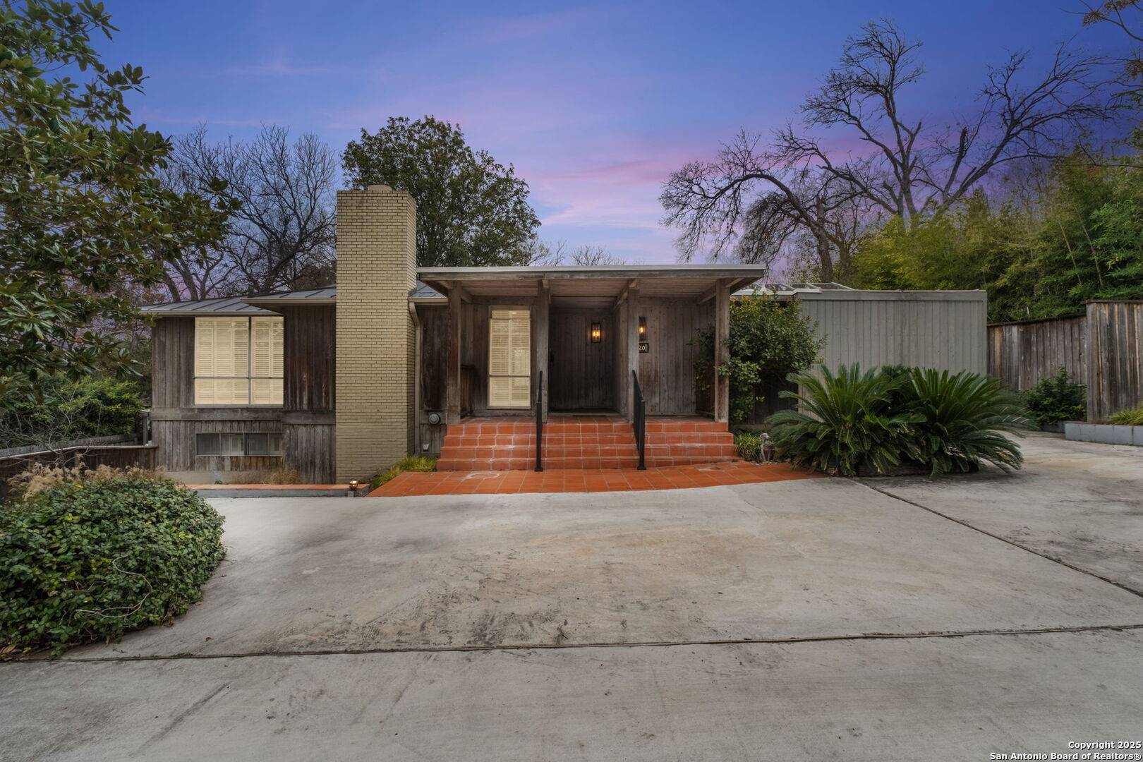 220 ALLEN ST, Alamo Heights, TX 78209-5111