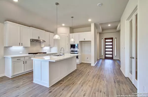New Braunfels, TX 78132,1739 Heritage Maples
