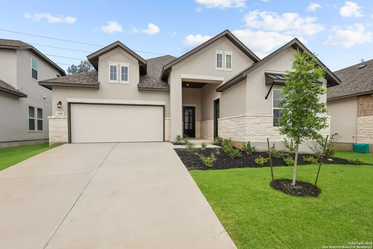 Universal City, TX 78148-3464,139 Rosanna Ridge