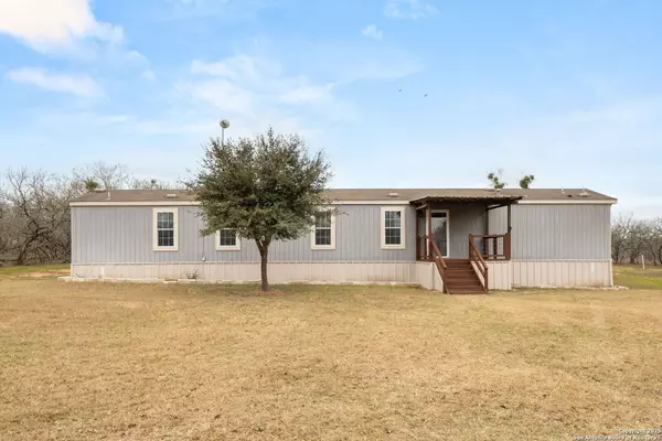 Seguin, TX 78155,1487 Sheffield Rd