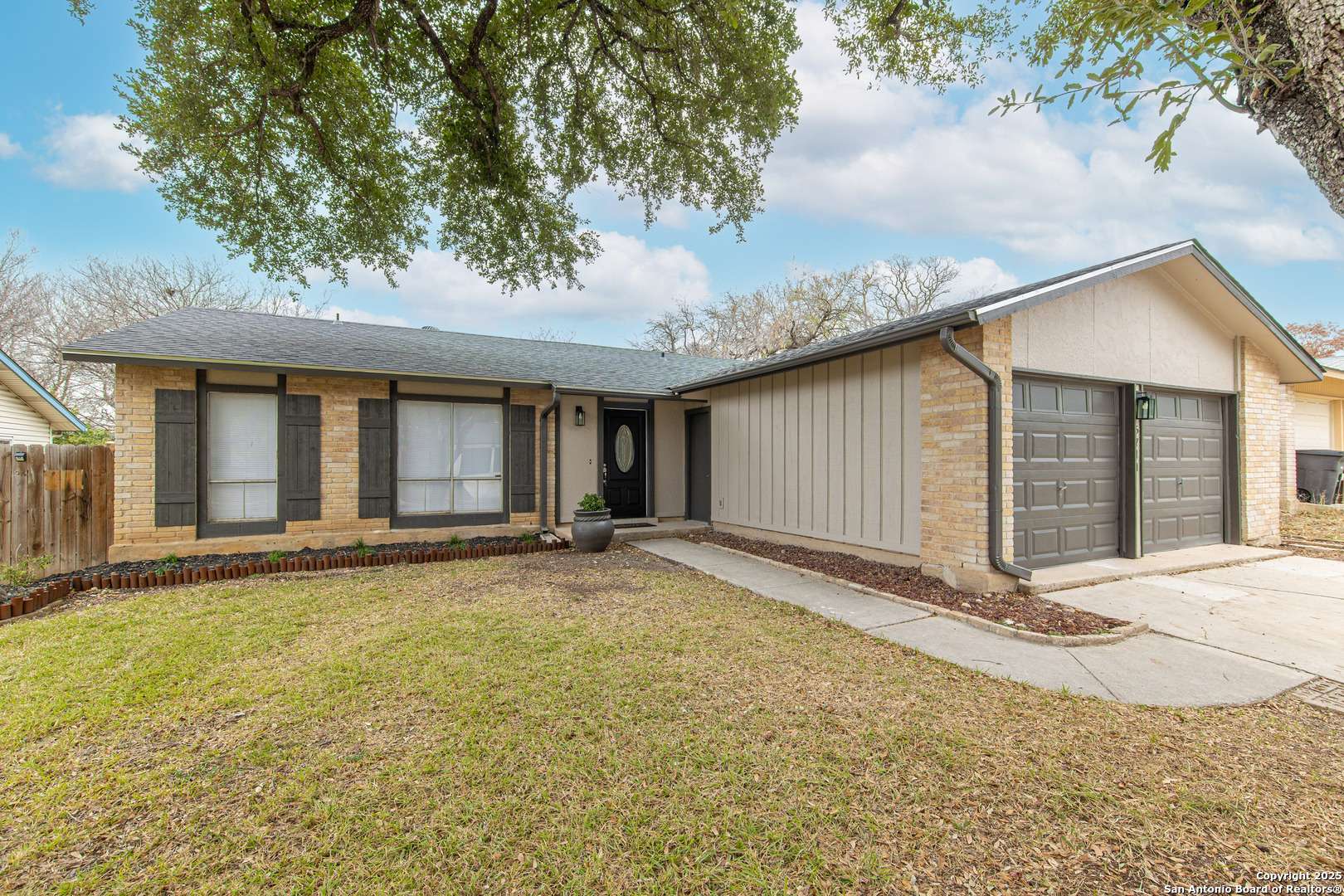 San Antonio, TX 78233-5112,5711 Fort Clinton St