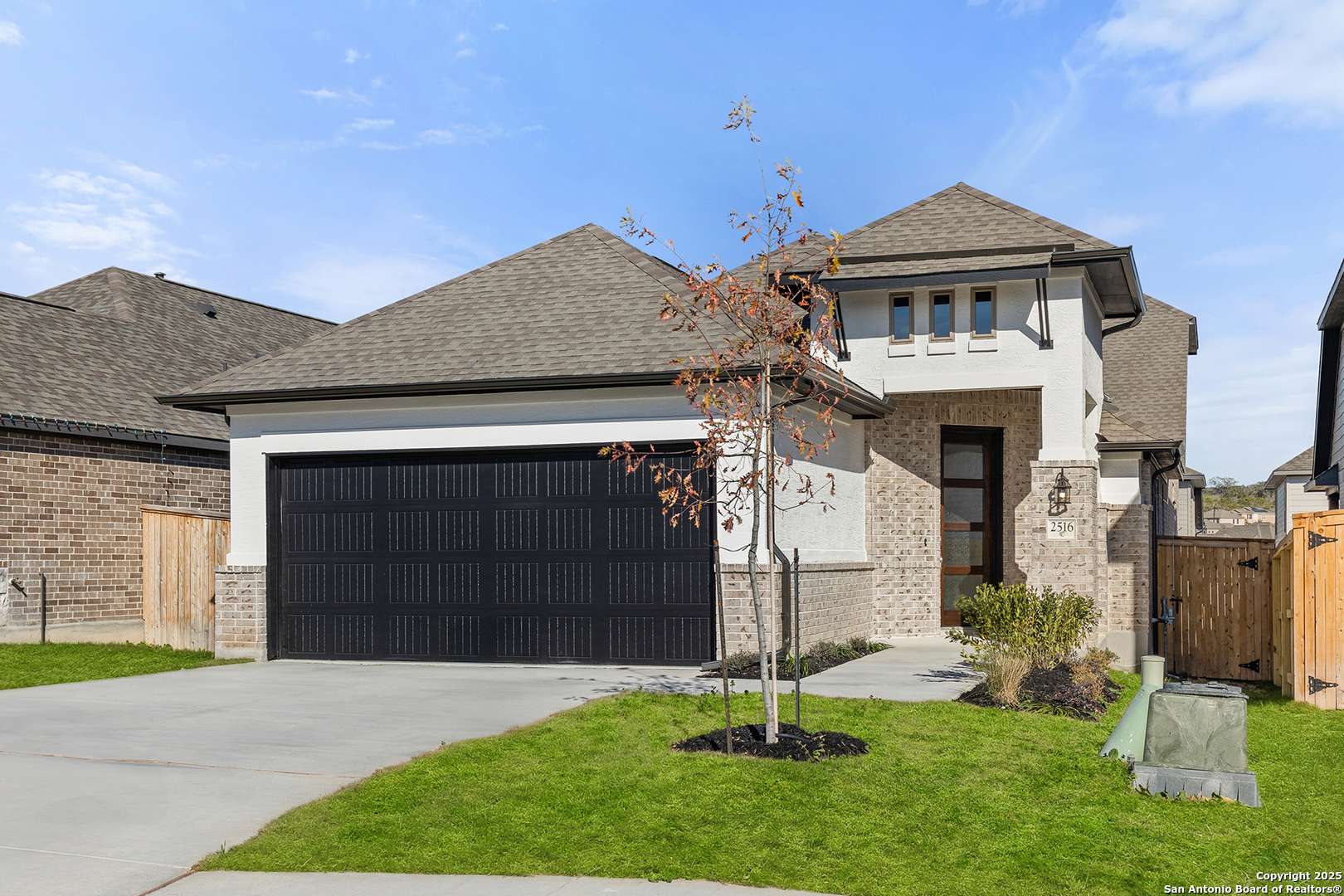 San Antonio, TX 78245,2516 Oxford Ridge